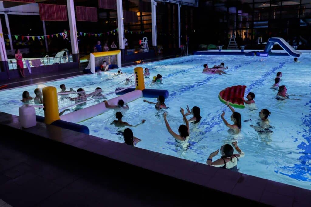BAW-Sports Aquaplay jeux gonflables piscine copie