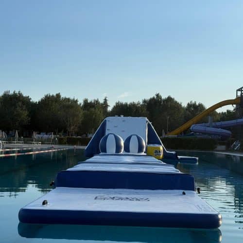 Marina-Julia-Italie BAW-Sports Poolcourse obstacle aquatique gonflable piscine